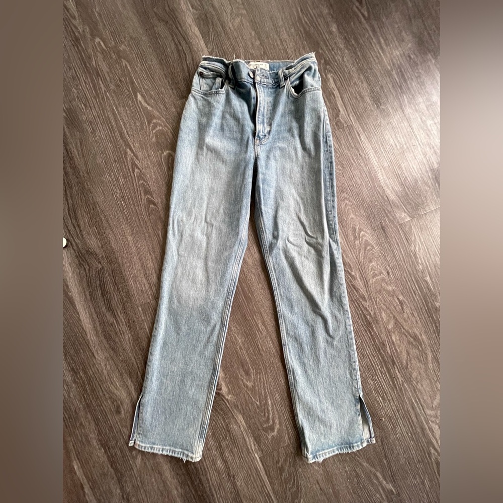 Abercrombie & Fitch 90s ultra high rise with Slit